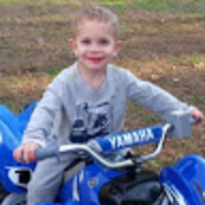 Meet your Posher, Kelly